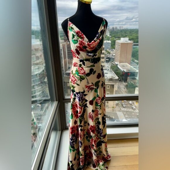 🆕 BRONX & BANCO 🧿 NWOT Leo Floral Print Maxi Gown - Size XS / US 2 - Picture 4 of 16